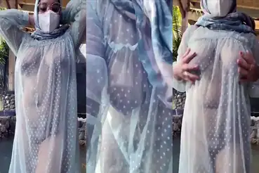 Tante Jilboobs Baju Transparan Outdoor Ngewe Ganas