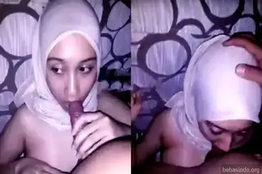 Wawa Jilbab Deepthroat Kontol Gede Sampe Muntah Basah